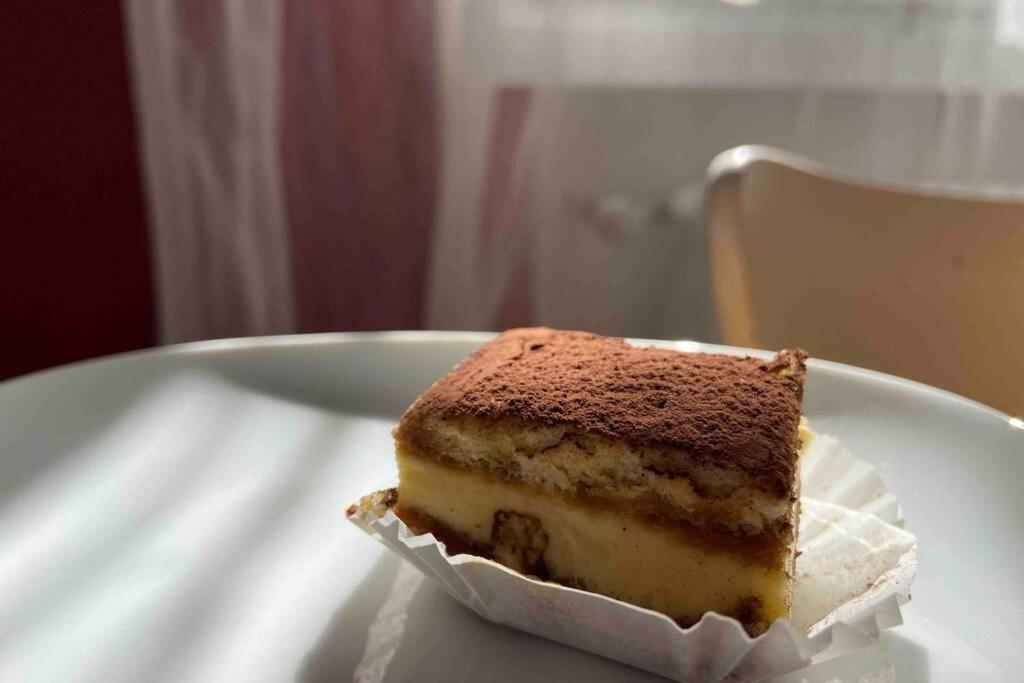 Tiramisu, A Cozy 2-Bdrm Apt Apartamento Treviso Exterior foto