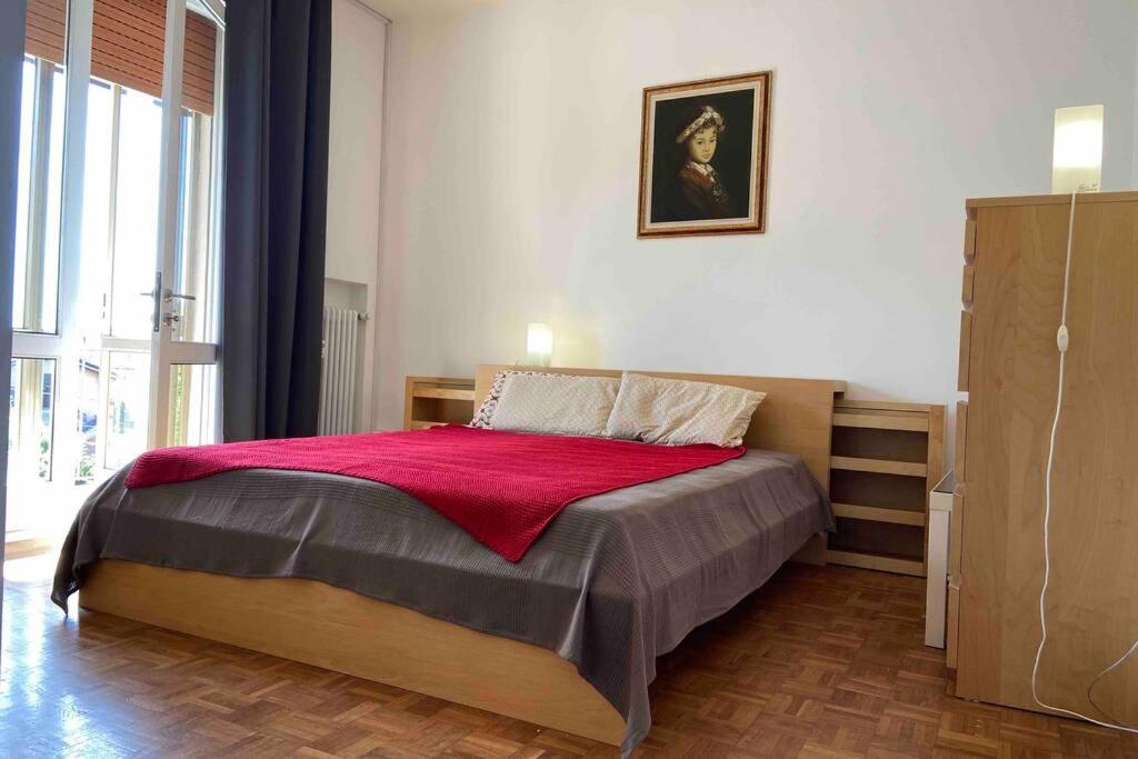 Tiramisu, A Cozy 2-Bdrm Apt Apartamento Treviso Exterior foto